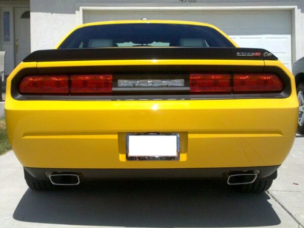 Dodge-Challenger-Taillight-Blackout-Decal